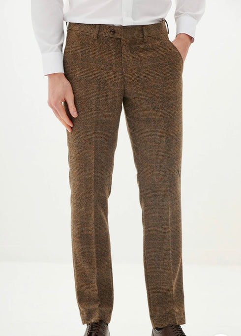 Marc Darcy Kris - Tan Tweed Three Piece Suit