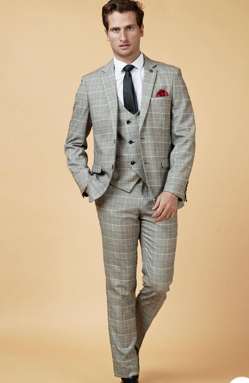 Marc Darcy Ross 3 piece suit